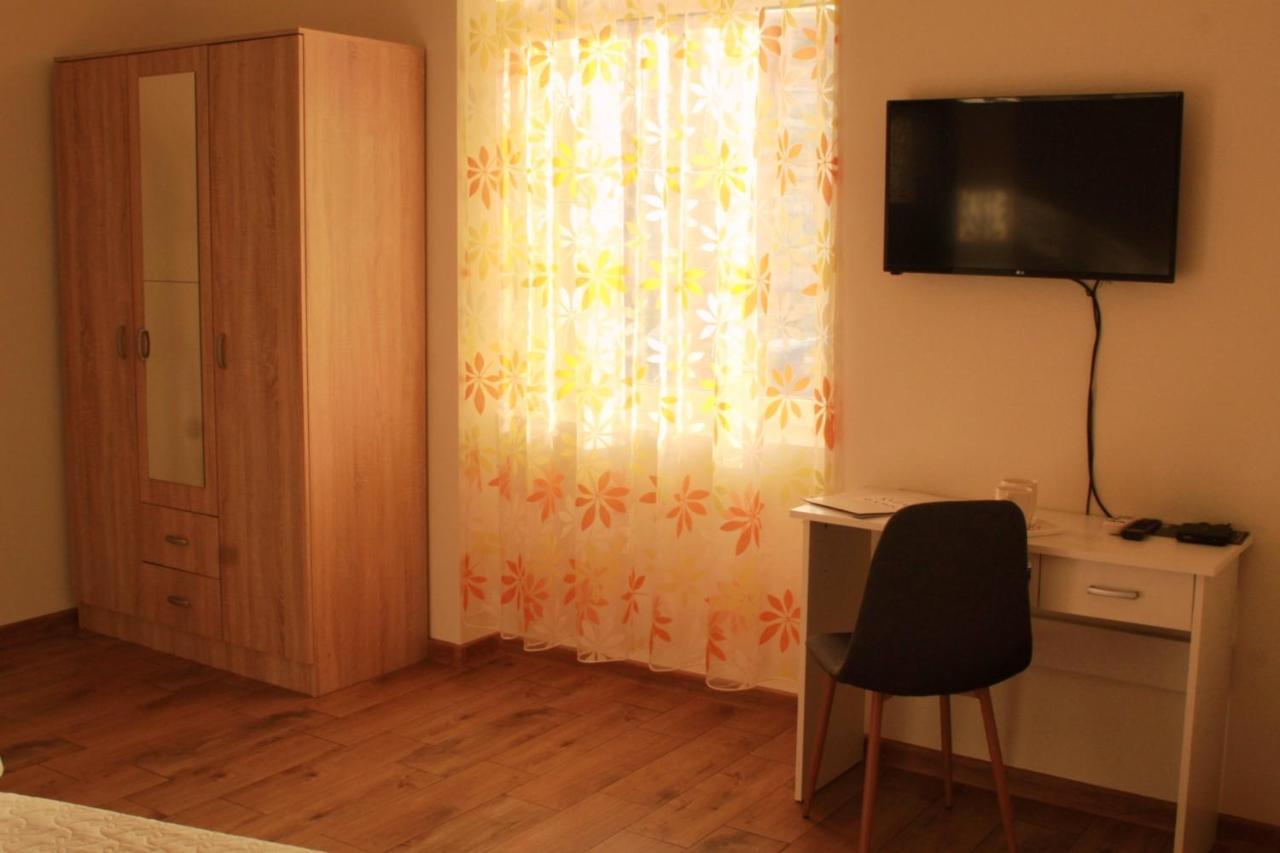 Kvija Rooms Subotica Exterior photo